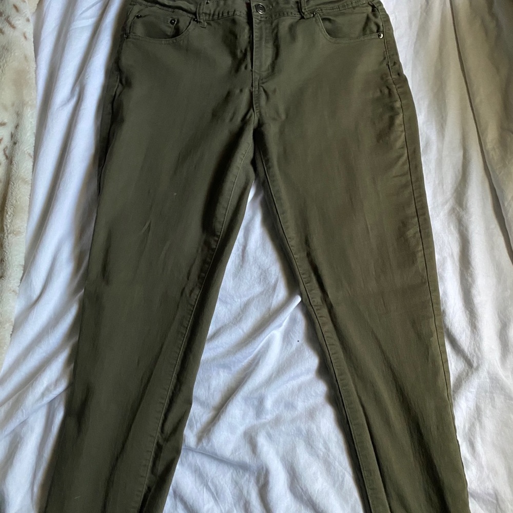 Skinny jeans